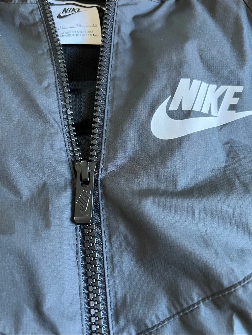 Nike Kids/ Women’s Black Hooded Windbreaker with White Logo